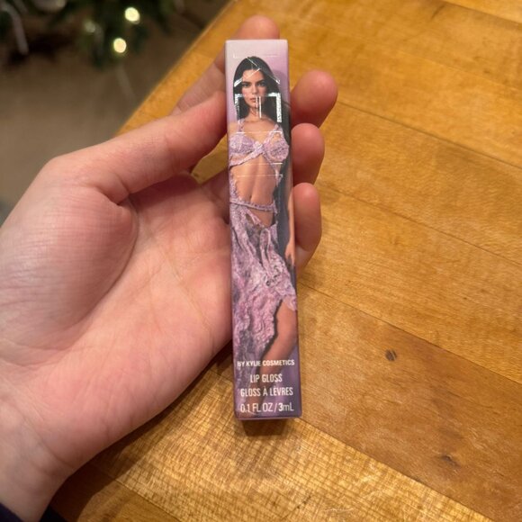 Kylie Cosmetics Kendall Lip Gloss - 0.1 fl oz - Picture 2 of 3